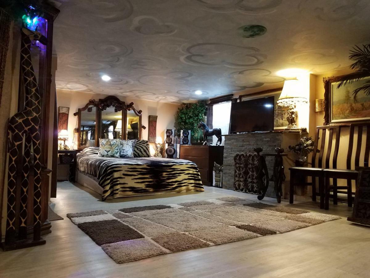 Exotic Large Basement Studio Hotel Montreal Exterior foto